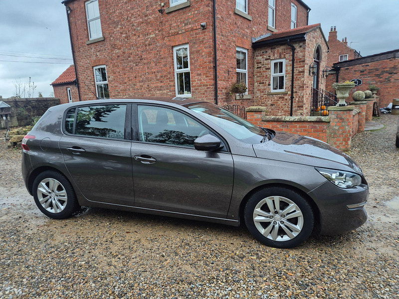 Peugeot 308 1.6 HDi Active Euro 5 (s/s) 5dr 5dr Manual 2025