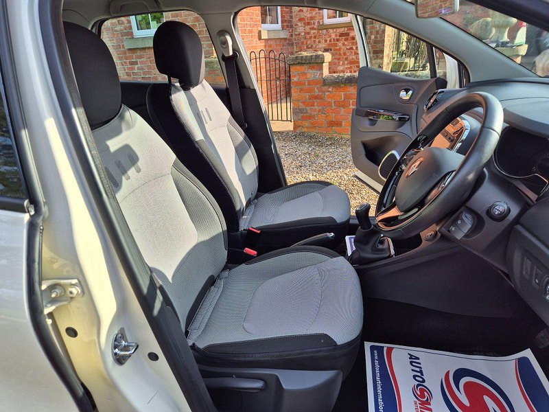 Renault Captur 0.9 TCe ENERGY Dynamique MediaNav Euro 5 (s/s) 5dr 5dr Manual 2026