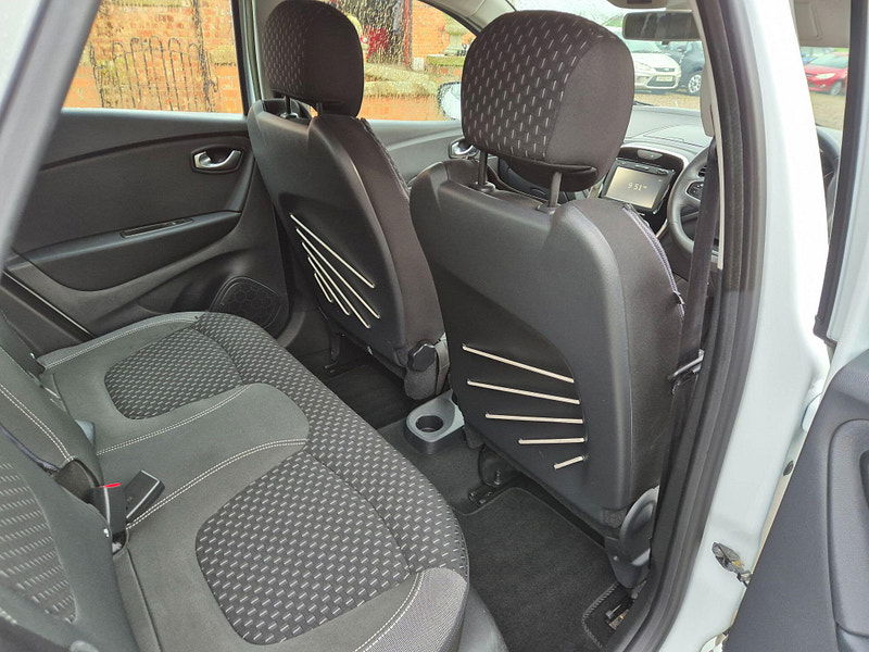 Renault Captur 1.5 dCi ENERGY Dynamique Nav Euro 6 (s/s) 5dr 5dr Manual 2025