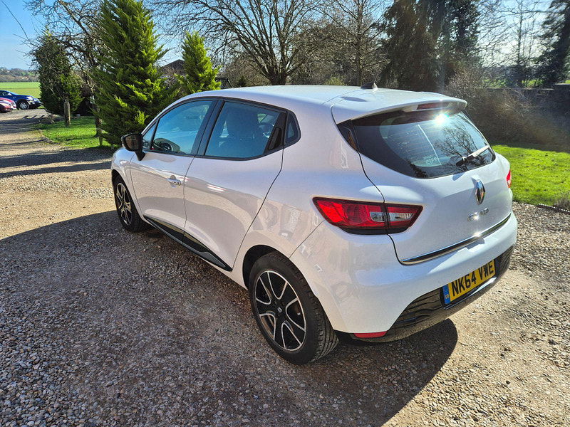 Renault Clio 1.2 16V Dynamique MediaNav Euro 5 5dr 5dr Manual 2026