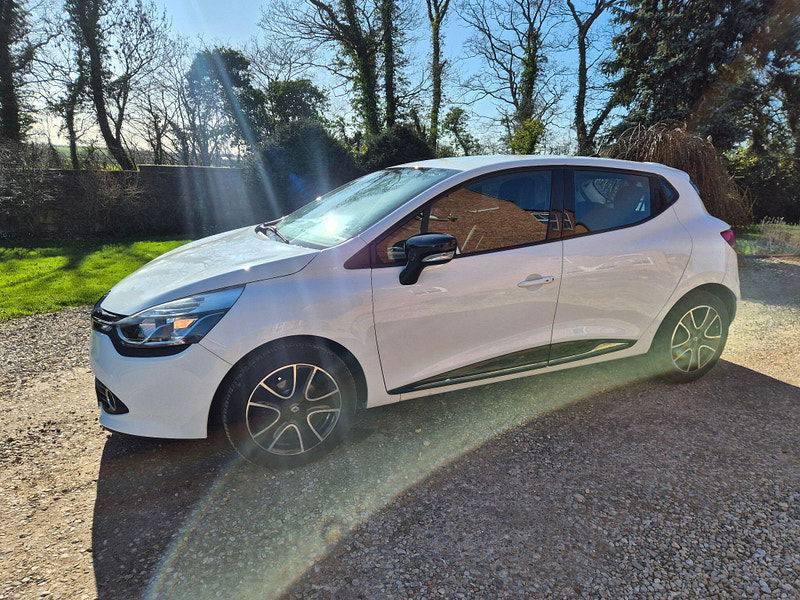 Renault Clio 1.2 16V Dynamique MediaNav Euro 5 5dr 5dr Manual 2026