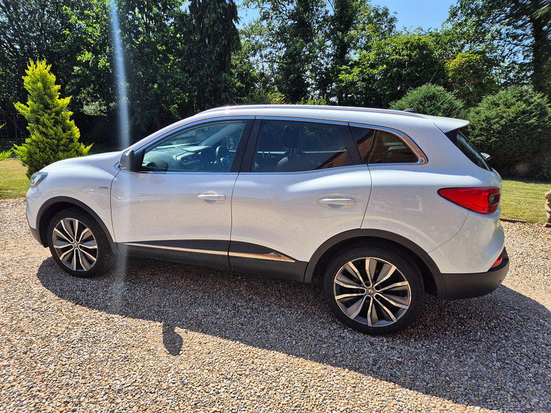 Renault Kadjar 1.2 TCe Signature Nav Euro 6 (s/s) 5dr 5dr Manual 2025