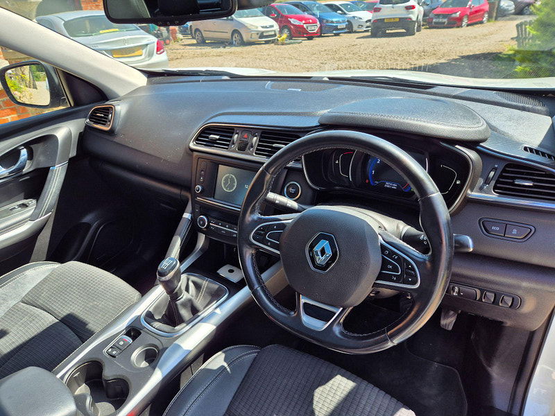 Renault Kadjar 1.2 TCe Signature Nav Euro 6 (s/s) 5dr 5dr Manual 2025