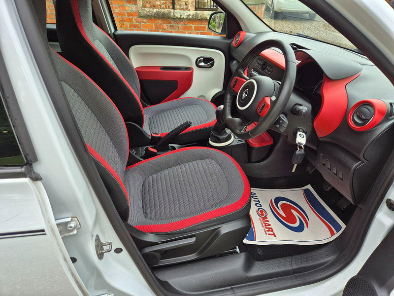 Renault Twingo 1.0 SCe Dynamique Euro 6 (s/s) 5dr 5dr Manual 2026