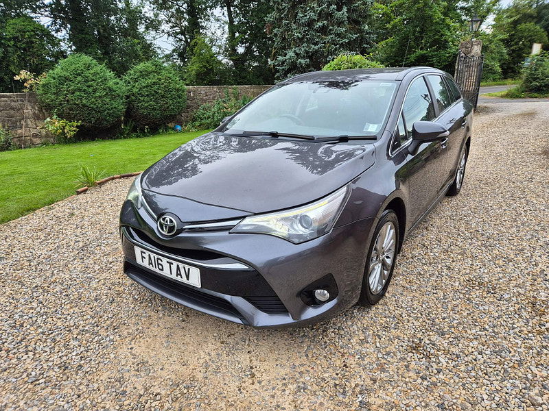 Toyota Avensis 1.6 D-4D Business Edition Touring Sports Euro 6 (s/s) 5dr 5dr Manual 2025