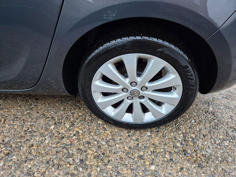 Vauxhall Astra 1.6i Elite Euro 6 5dr 5dr Manual 2026