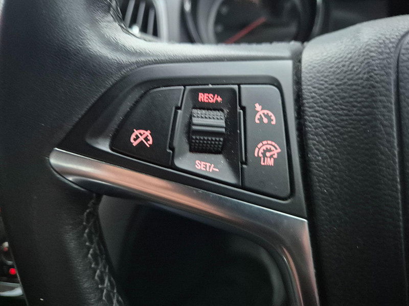 Vauxhall Astra 1.6i Elite Euro 6 5dr 5dr Manual 2026