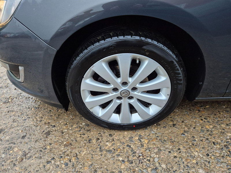 Vauxhall Astra 1.6i Elite Euro 6 5dr 5dr Manual 2026