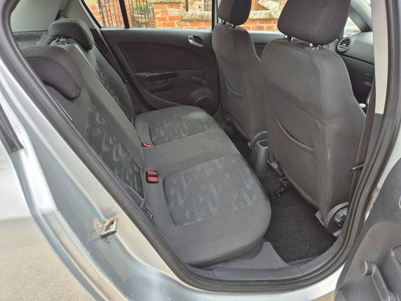 Vauxhall Corsa 1.4 16V Design Euro 5 5dr (A/C) 5dr Manual 2025