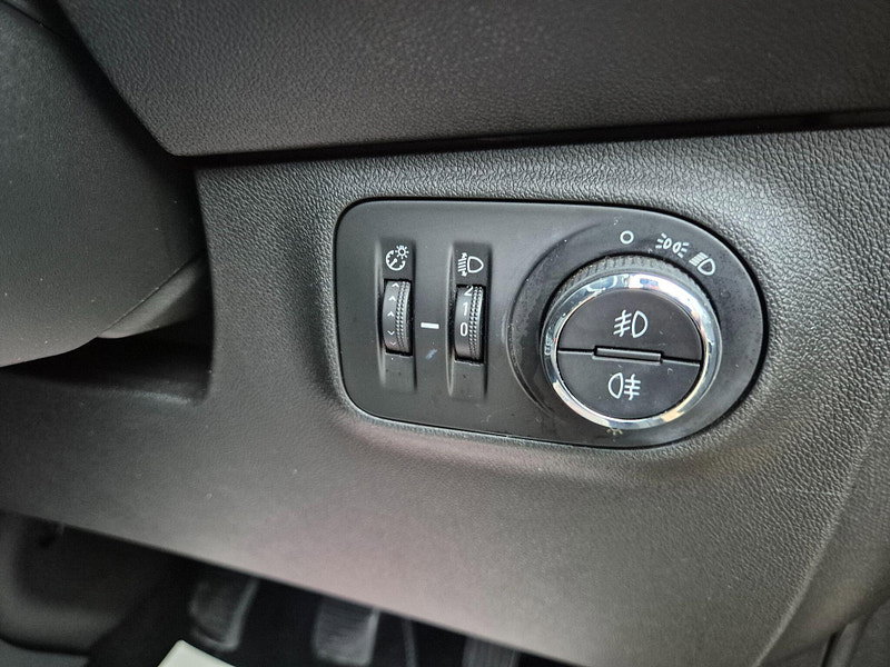 Vauxhall Corsa 1.4i Turbo Black Edition Euro 6 (s/s) 3dr 3dr Manual 2026