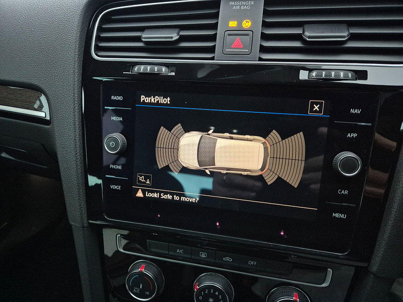 Volkswagen Golf 1.6 TDI BlueMotion Tech GT Euro 6 (s/s) 5dr 5dr Manual 2025