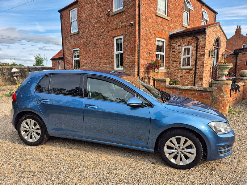 Volkswagen Golf 1.6 TDI BlueMotion Tech SE DSG Euro 5 (s/s) 5dr 5dr Automatic 2025