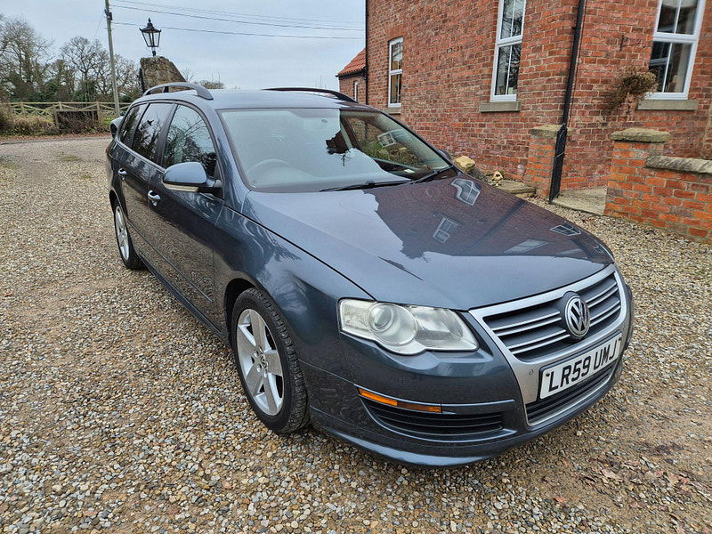 Volkswagen Passat 2.0 TDI R-Line DSG Euro 5 5dr 5dr Automatic 2024