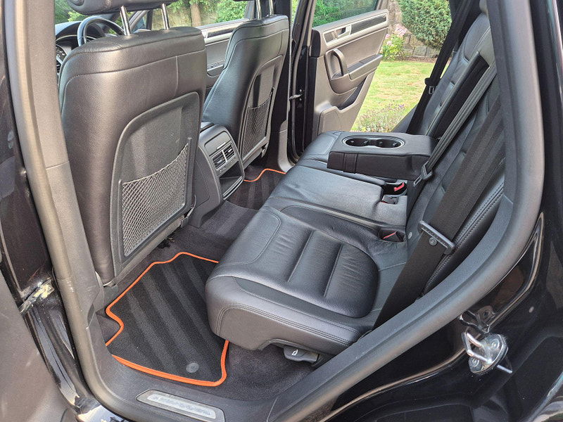 Volkswagen Touareg 3.0 TDI V6 R-Line Plus Tiptronic 4WD Euro 6 (s/s) 5dr 5dr Automatic 2025