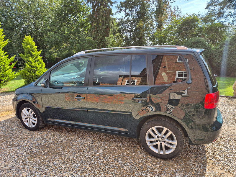 Volkswagen Touran 1.6 TDI BlueMotion Tech SE DSG Euro 5 (s/s) 5dr 5dr Automatic 2025