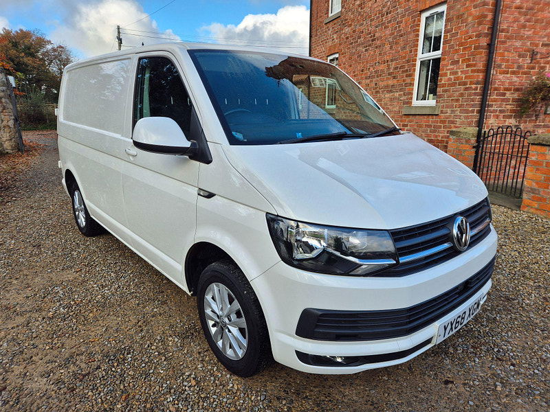 Volkswagen Transporter 2.0 TDI T28 BlueMotion Tech Highline FWD SWB Euro 6 (s/s) 5dr 5dr Manual 2024