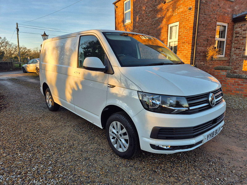 Volkswagen Transporter 2.0 TDI T28 BlueMotion Tech Highline FWD SWB Euro 6 (s/s) 5dr 5dr Manual 2025