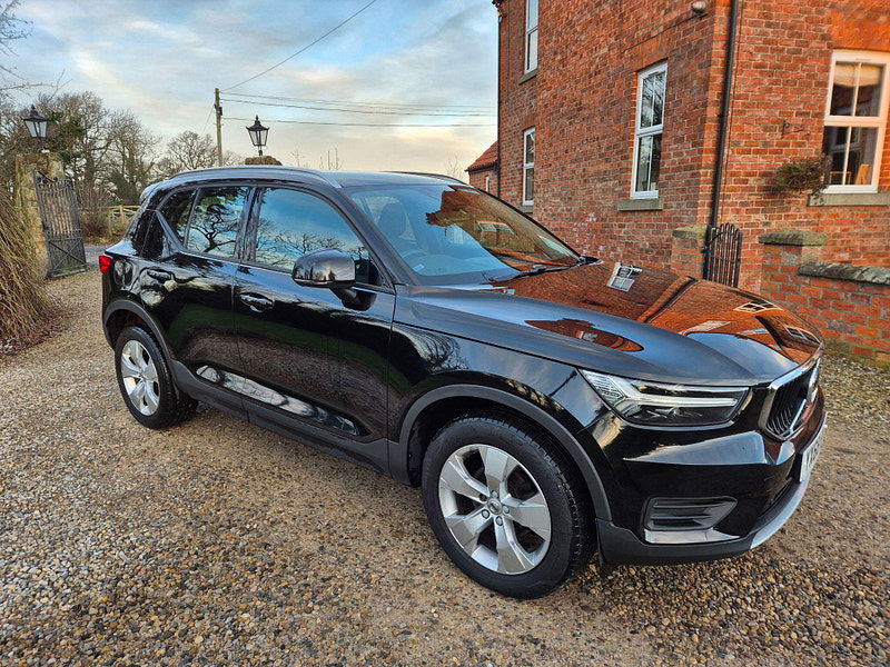 Volvo XC40 2.0 D3 Momentum Euro 6 (s/s) 5dr 5dr Manual 2026