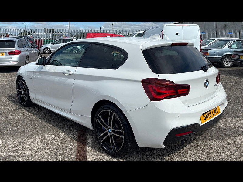 BMW 1 Series 1.5 118i M Sport Shadow Edition Hatchback 3dr Petrol Manual Euro 6 (s/s) (136 ps) 3dr Manual 2025