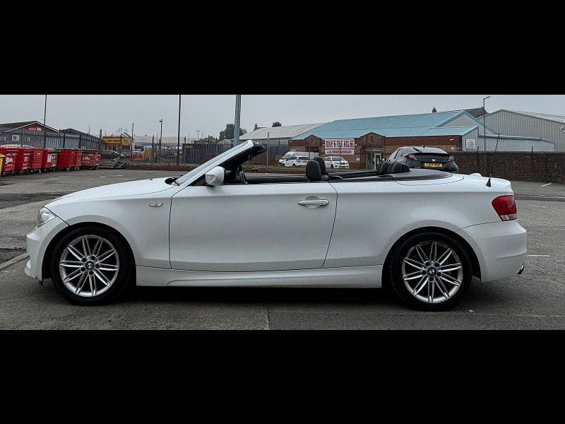 BMW 1 Series 2.0L 118D M SPORT Convertible 2dr Diesel Automatic Euro 5 (141 bhp) 2dr Automatic 2024