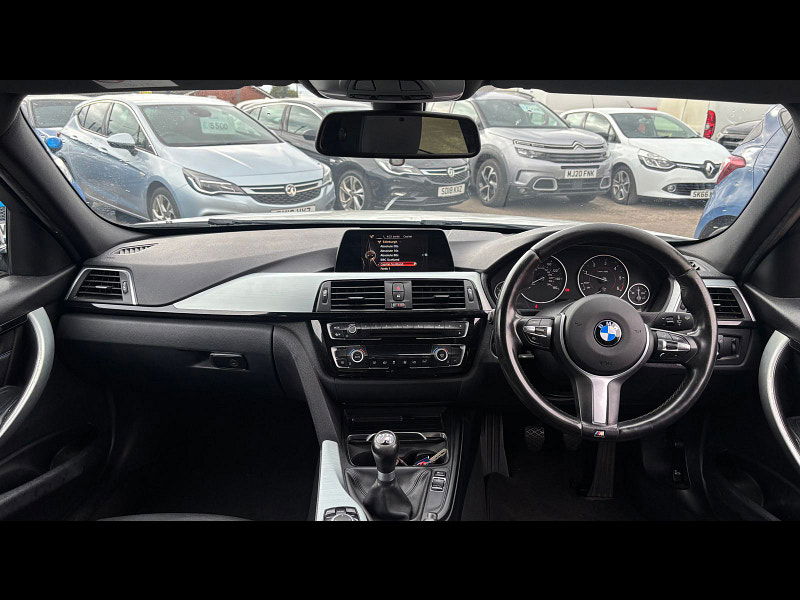 BMW 3 Series 2.0 320d M Sport Saloon 4dr Diesel Manual Euro 6 (s/s) (190 ps) 4dr Manual 2025