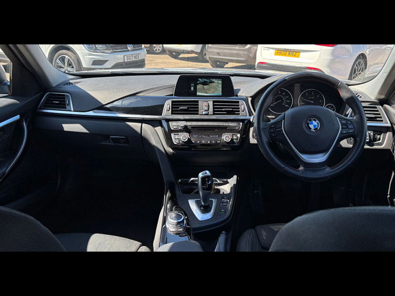 BMW 3 Series 2.0L 318D Sport Auto Estate 5dr Diesel Automatic Euro 6 (148 bhp) 5dr Automatic 2025