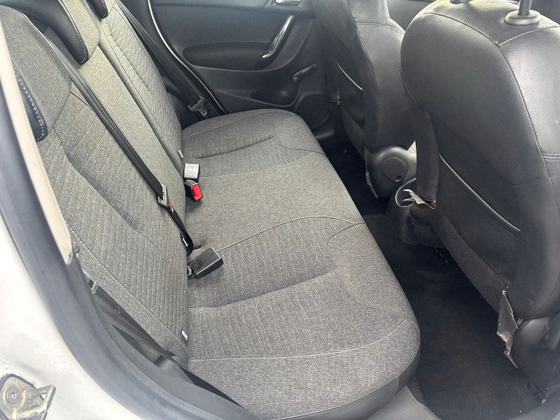 Citroen C3 1.0 PureTech Edition Hatchback 5dr Petrol Manual Euro 6 (68 ps) 5dr Manual 2026