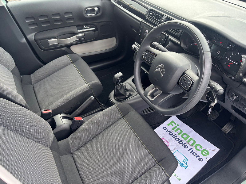 Citroen C3 1.2 PureTech Feel Hatchback 5dr Petrol Manual Euro 6 (s/s) (83 ps) 5dr Manual 2026