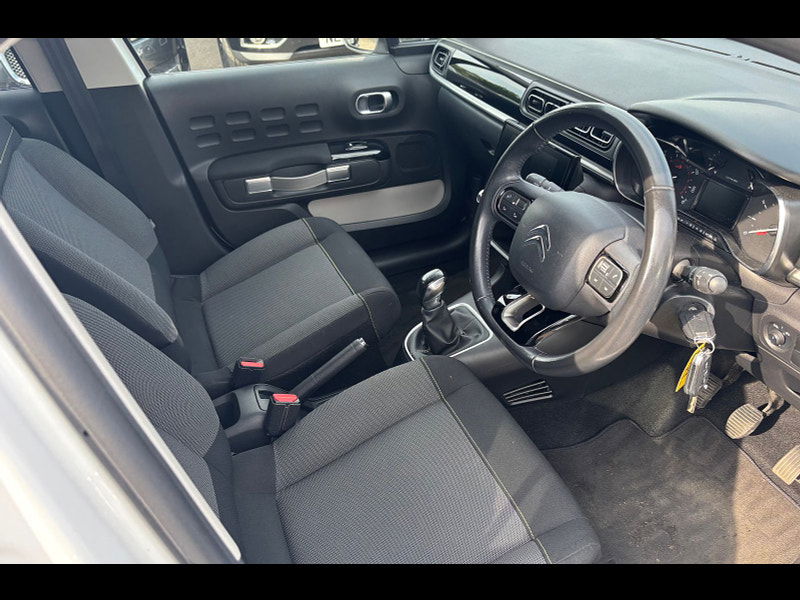 Citroen C3 1.2L Flair PureTech Hatchback 5dr Petrol Manual Euro 6 (81 bhp) 5dr Manual 2025