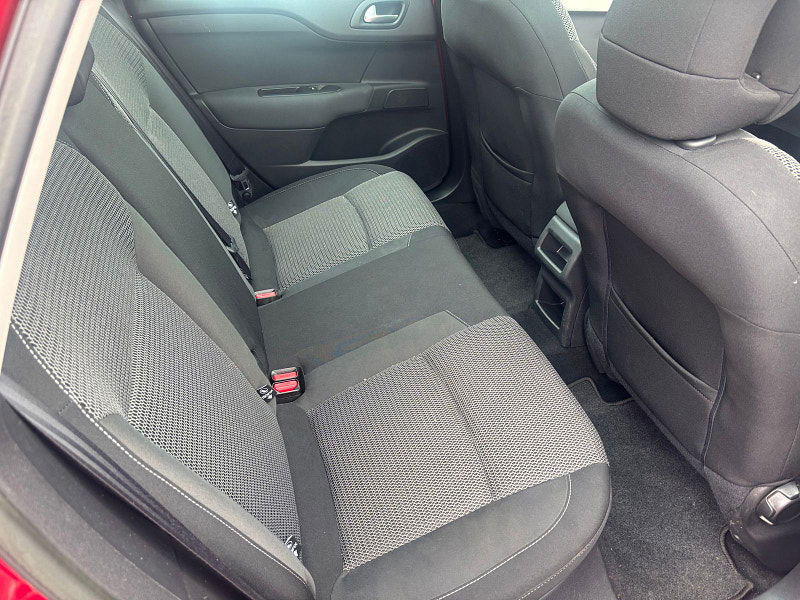 Citroen C4 1.6 VTi Selection Hatchback 5dr Petrol Manual Euro 5 (120 ps) 5dr Manual 2025