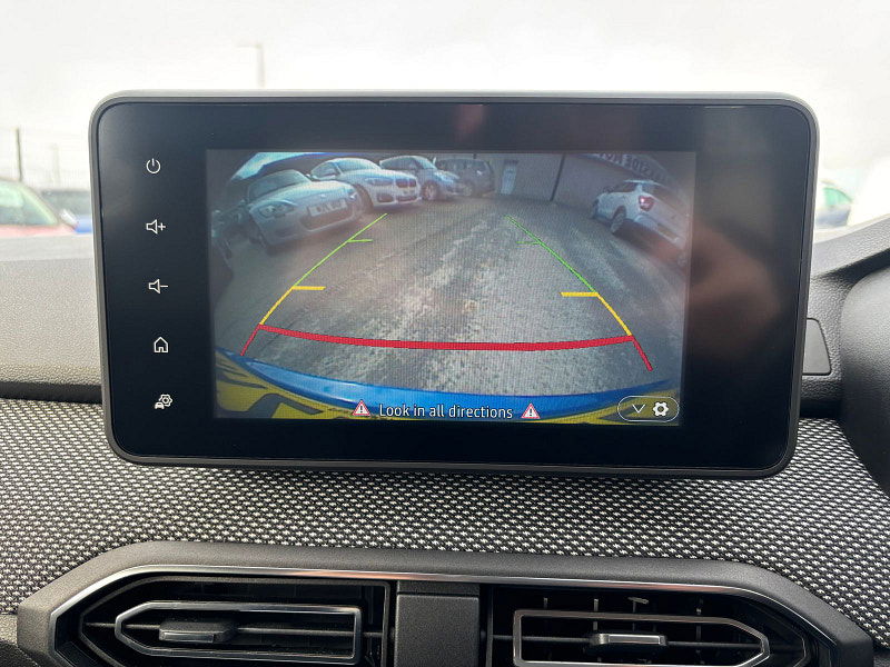 Dacia Sandero 1.0 TCe Comfort Hatchback 5dr Bi Fuel Manual Euro 6 (s/s) (100 ps) 5dr Manual 2025