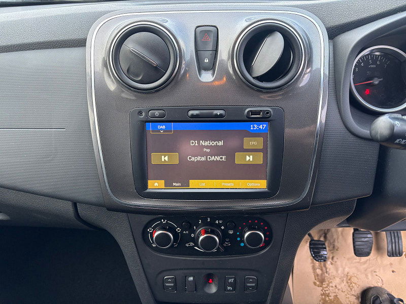 Dacia Sandero Stepway 1.5 dCi Laureate Hatchback 5dr Diesel Manual Euro 6 (s/s) (90 ps) 5dr Manual 2026