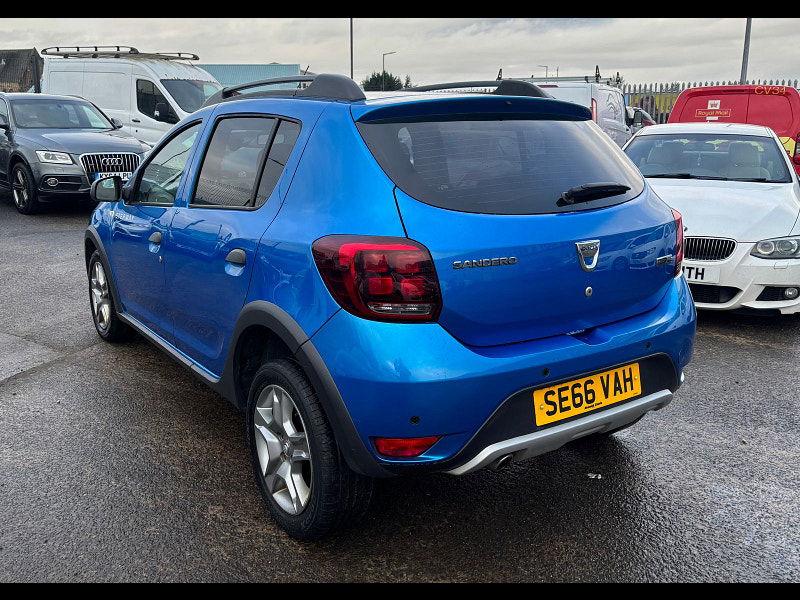 Dacia Sandero Stepway 1.5 dCi Laureate Hatchback 5dr Diesel Manual Euro 6 (s/s) (90 ps) 5dr Manual 2026