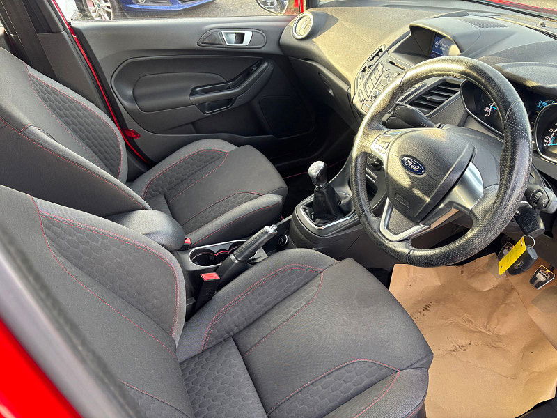 Ford Fiesta 1.0T EcoBoost ST-Line Hatchback 5dr Petrol Manual Euro 6 (s/s) (125 ps) 5dr Manual 2025