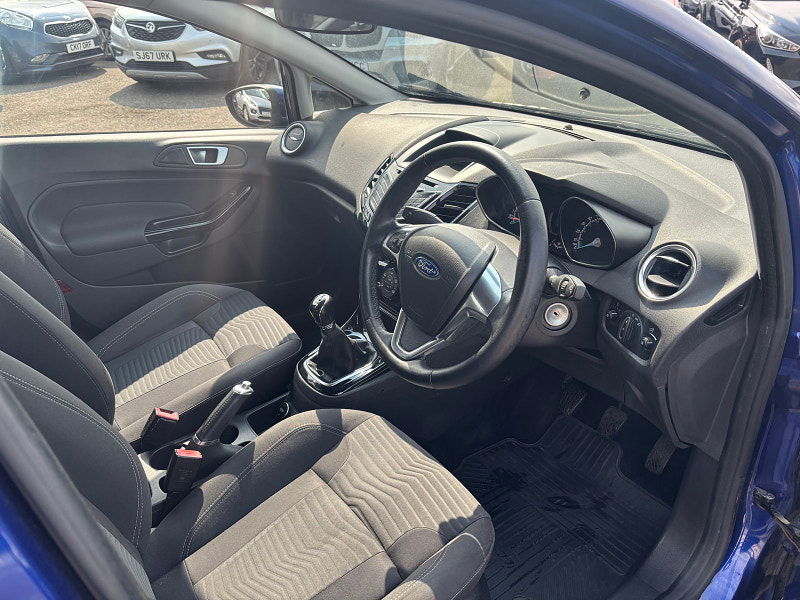 Ford Fiesta 1.25 Zetec Hatchback 5dr Petrol Manual Euro 6 (82 ps) 5dr Manual 2025
