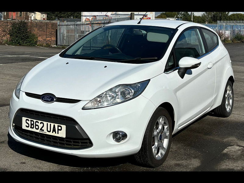 Ford Fiesta 1.2L ZETEC Hatchback 3dr Petrol Manual Euro 5 (81 bhp) 3dr Manual 2024