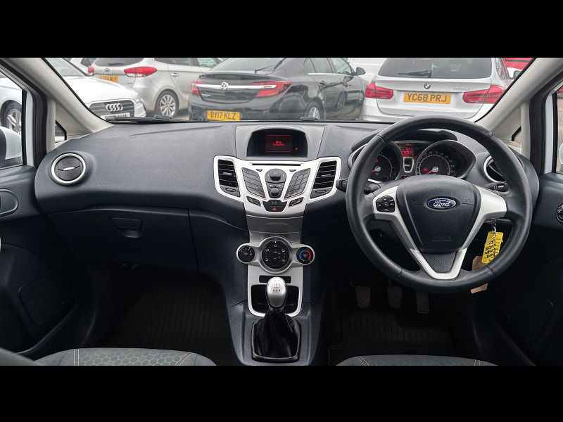Ford Fiesta 1.2L Zetec Hatchback 5dr Petrol Manual Euro 5 (81 bhp) 5dr Manual 2025