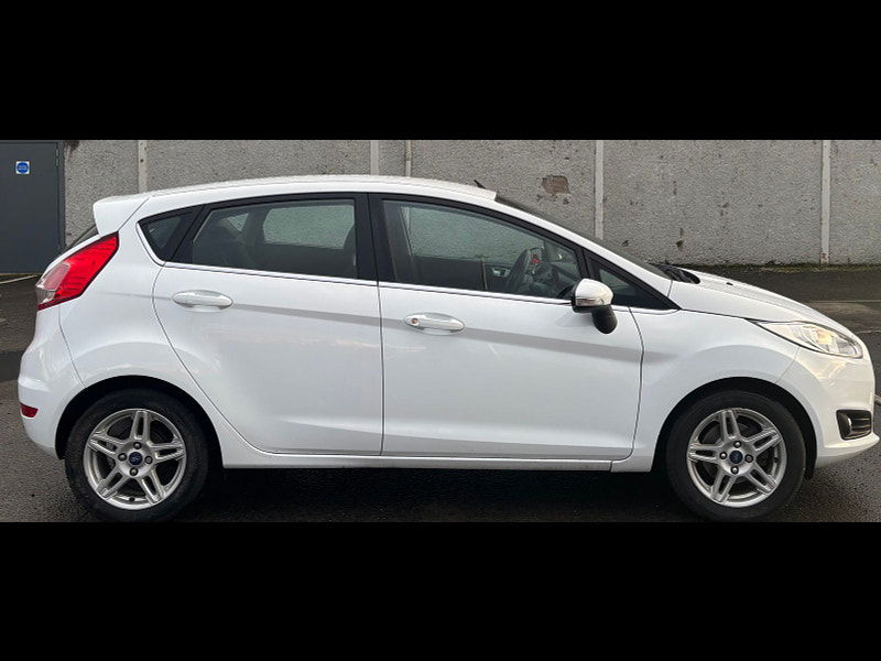 Ford Fiesta 1.5L ZETEC TDCI Hatchback 5dr Diesel Manual Euro 5 (74 bhp) 5dr Manual 2025