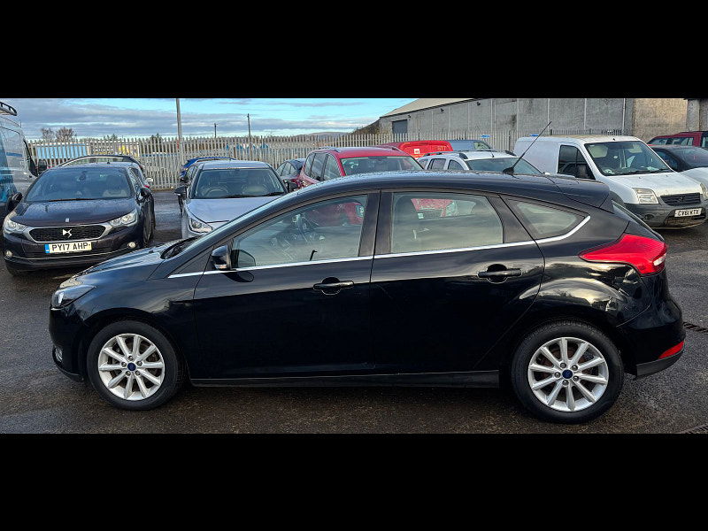 Ford Focus 1.0T EcoBoost Titanium Hatchback 5dr Petrol Auto Euro 6 (s/s) (125 ps) 5dr Automatic 2025