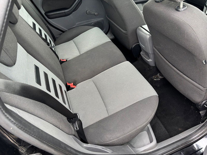 Ford Focus 1.6L Zetec 100 Auto Hatchback 5dr Petrol Automatic Euro 4 (100 bhp) 5dr Automatic 2025