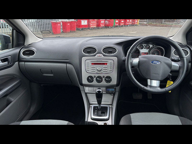 Ford Focus 1.6L Zetec 100 Auto Hatchback 5dr Petrol Automatic Euro 4 (100 bhp) 5dr Automatic 2025