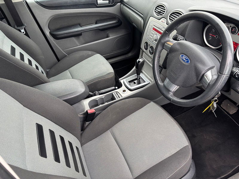 Ford Focus 1.6L Zetec 100 Auto Hatchback 5dr Petrol Automatic Euro 4 (100 bhp) 5dr Automatic 2025