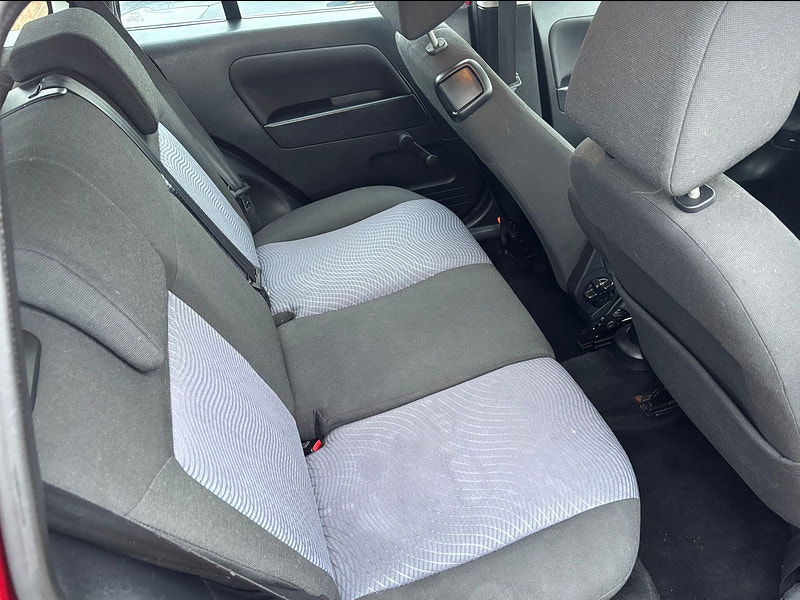 Ford Fusion 1.6 Zetec Hatchback 5dr Petrol Automatic (179 g/km, 99 bhp) 5dr Automatic 2026