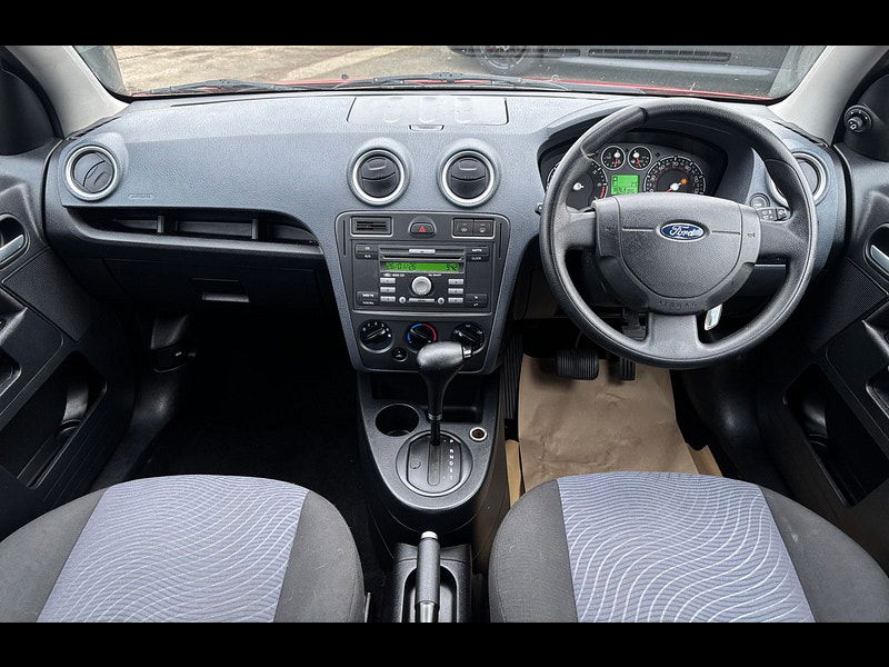 Ford Fusion 1.6 Zetec Hatchback 5dr Petrol Automatic (179 g/km, 99 bhp) 5dr Automatic 2026