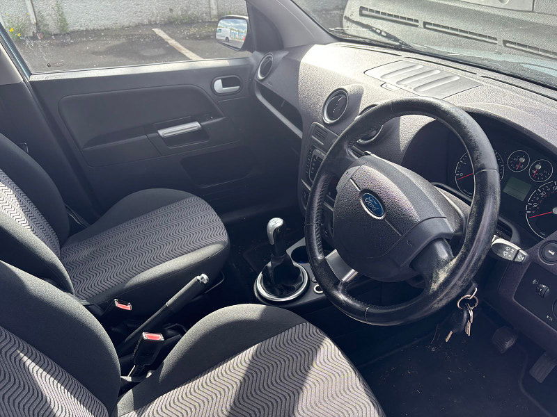 Ford Fusion 1.6L FUSION + 5dr Petrol Manual Euro 4 (100 bhp) 5dr Manual 2025