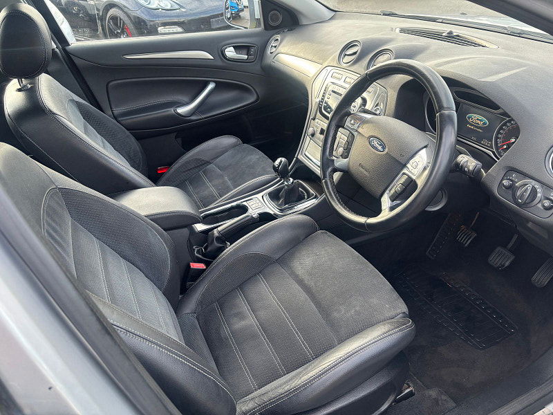 Ford Mondeo 2.2 TDCi Titanium X Hatchback 5dr Diesel Manual (165 g/km, 173 bhp) 5dr Manual 2026