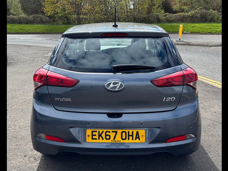 Hyundai I20 1.2 SE Hatchback 5dr Petrol Manual Euro 6 (84 ps) 5dr Manual 2026