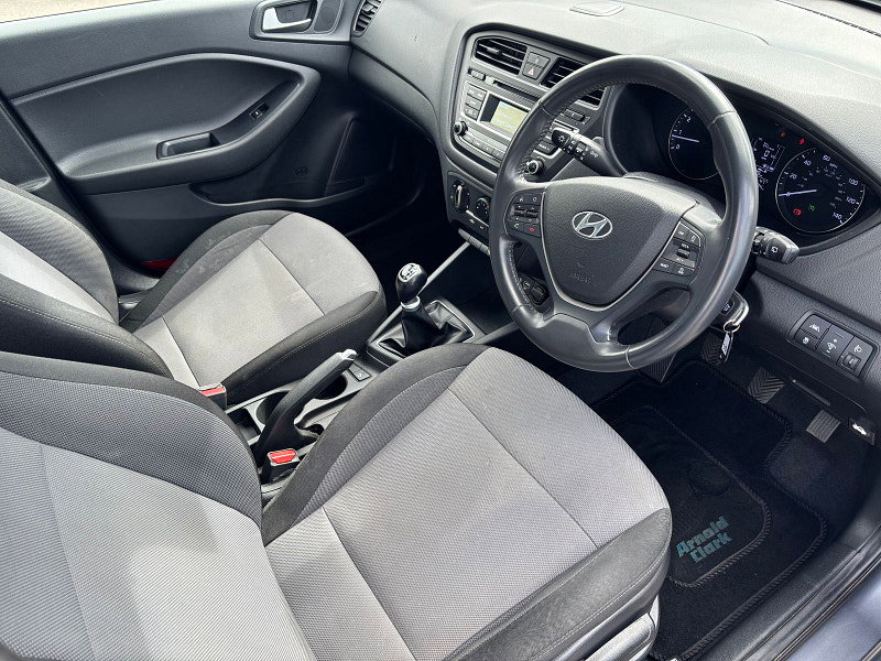 Hyundai I20 1.2 SE Hatchback 5dr Petrol Manual Euro 6 (84 ps) 5dr Manual 2026