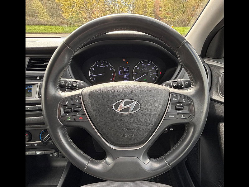 Hyundai I20 1.2 SE Hatchback 5dr Petrol Manual Euro 6 (84 ps) 5dr Manual 2026