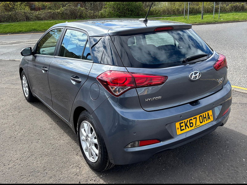 Hyundai I20 1.2 SE Hatchback 5dr Petrol Manual Euro 6 (84 ps) 5dr Manual 2026